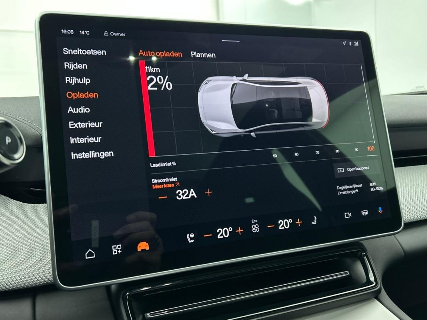 Foto van Polestar Polestar 4