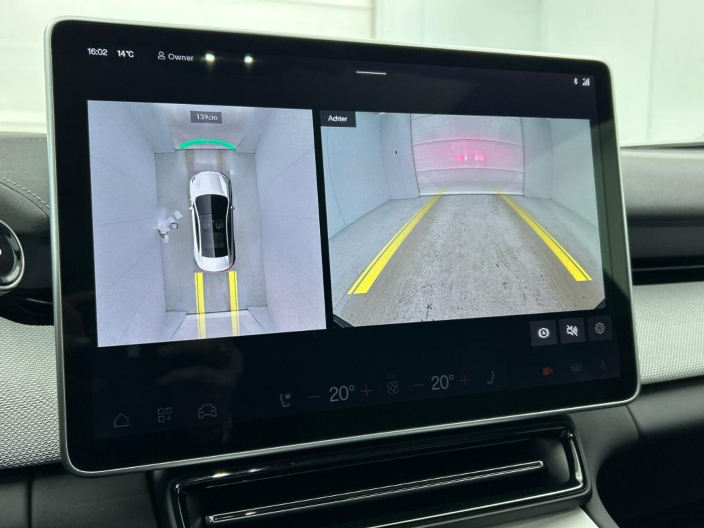 Foto van Polestar Polestar 4