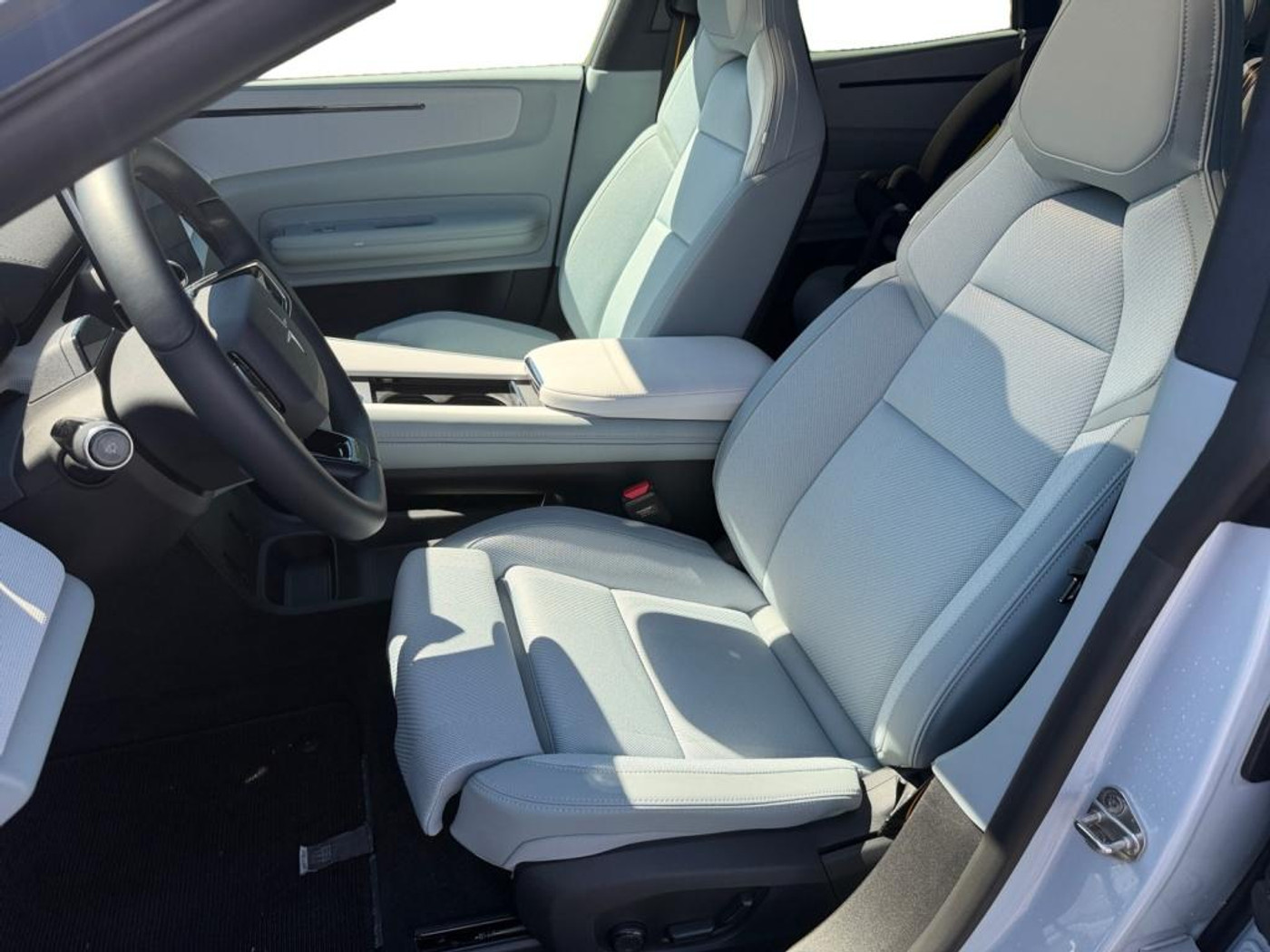 Foto van Polestar Polestar 4