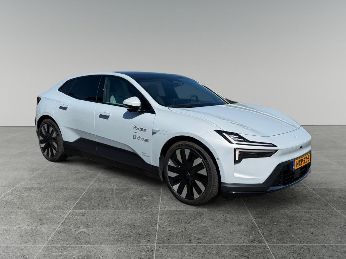 Foto van Polestar Polestar 4
