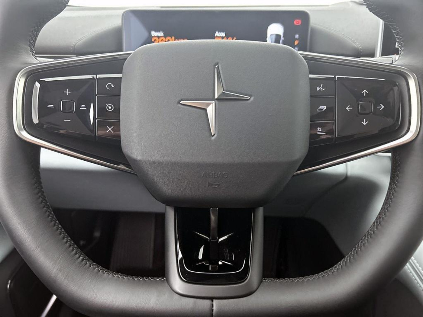 Foto van Polestar Polestar 4