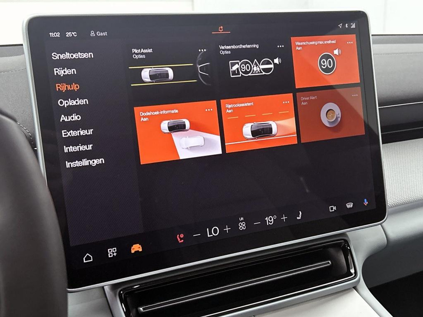 Foto van Polestar Polestar 4