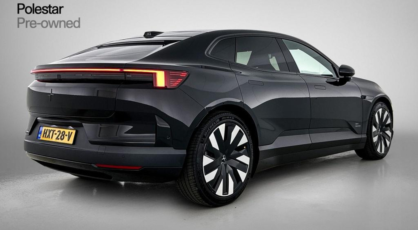 Foto van Polestar Polestar 4