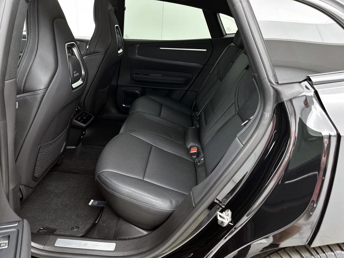 Foto van Polestar Polestar 4