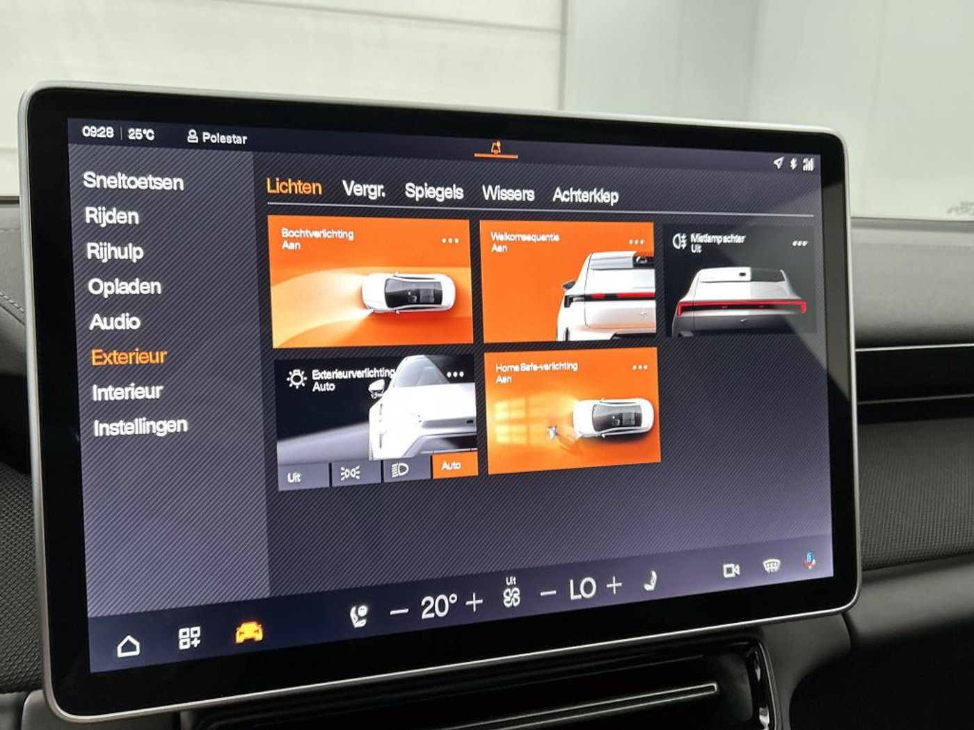 Foto van Polestar Polestar 4