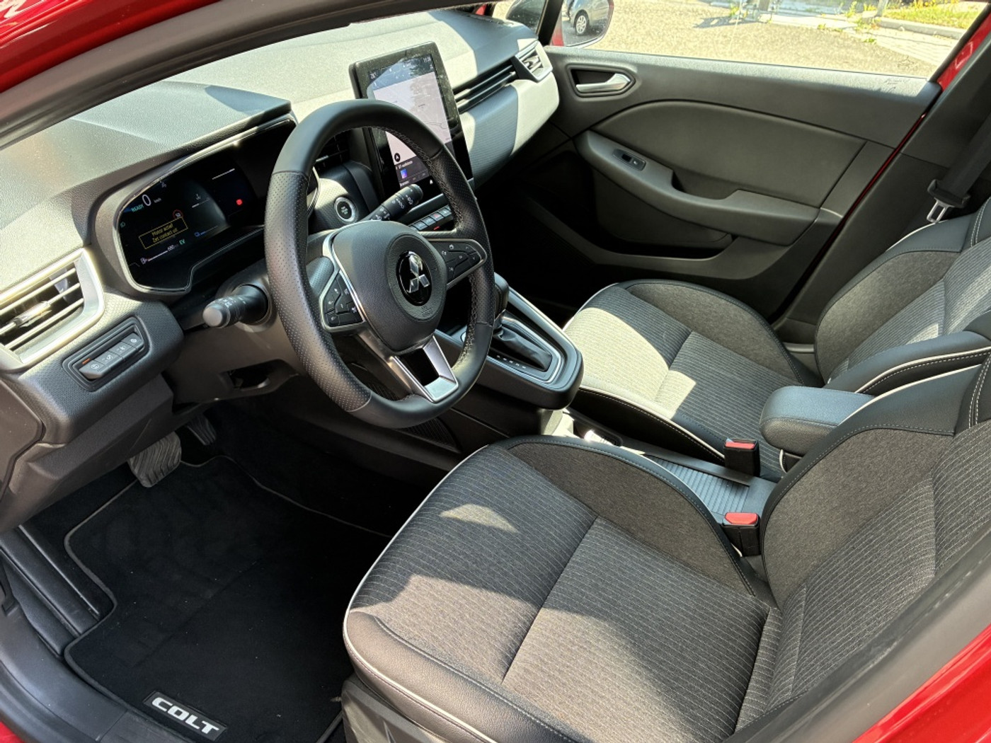 Foto van Mitsubishi Colt