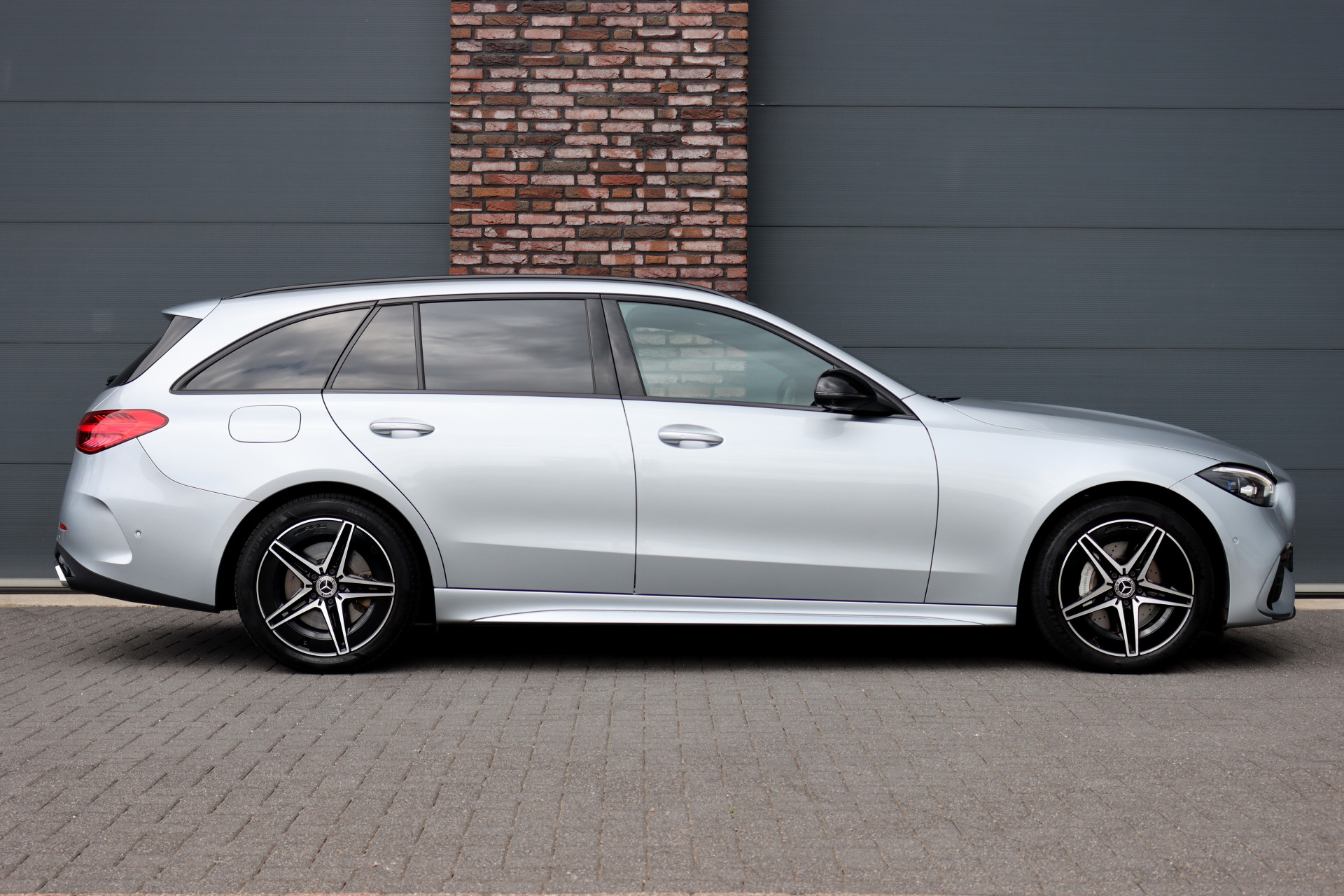 Foto van Mercedes-Benz C 300 E
