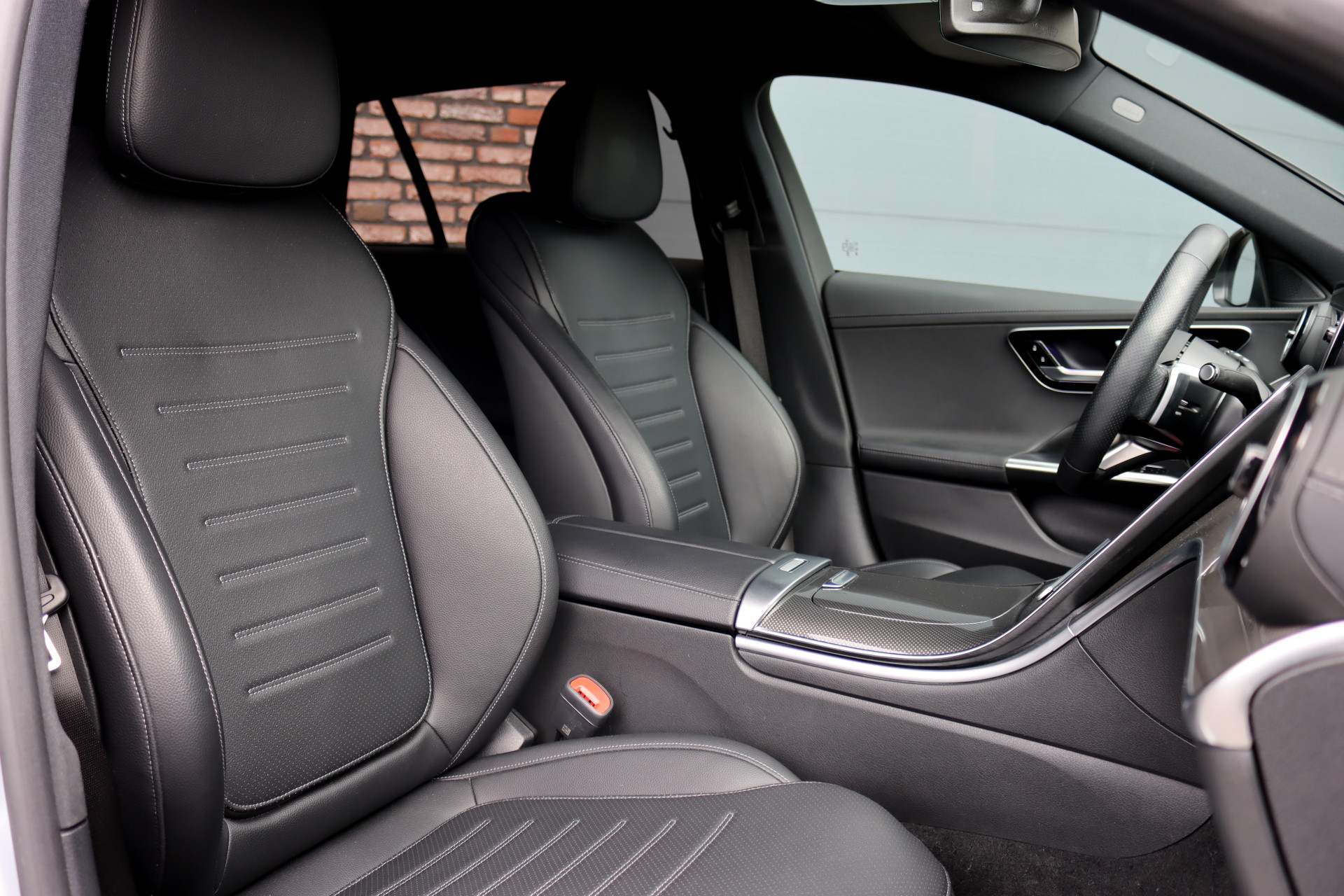 Foto van Mercedes-Benz C 300 E