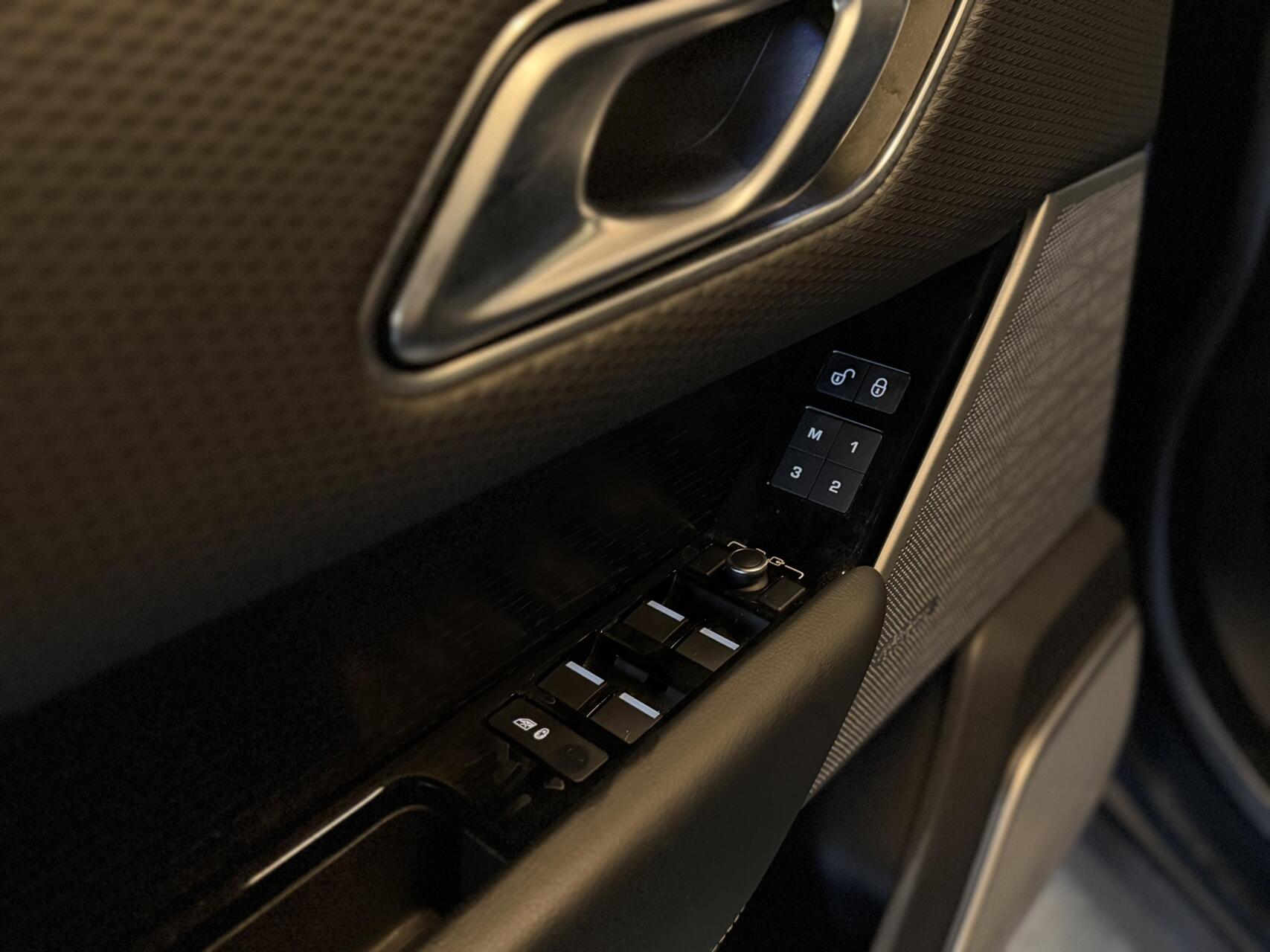 Foto van Land Rover Range Rover Velar