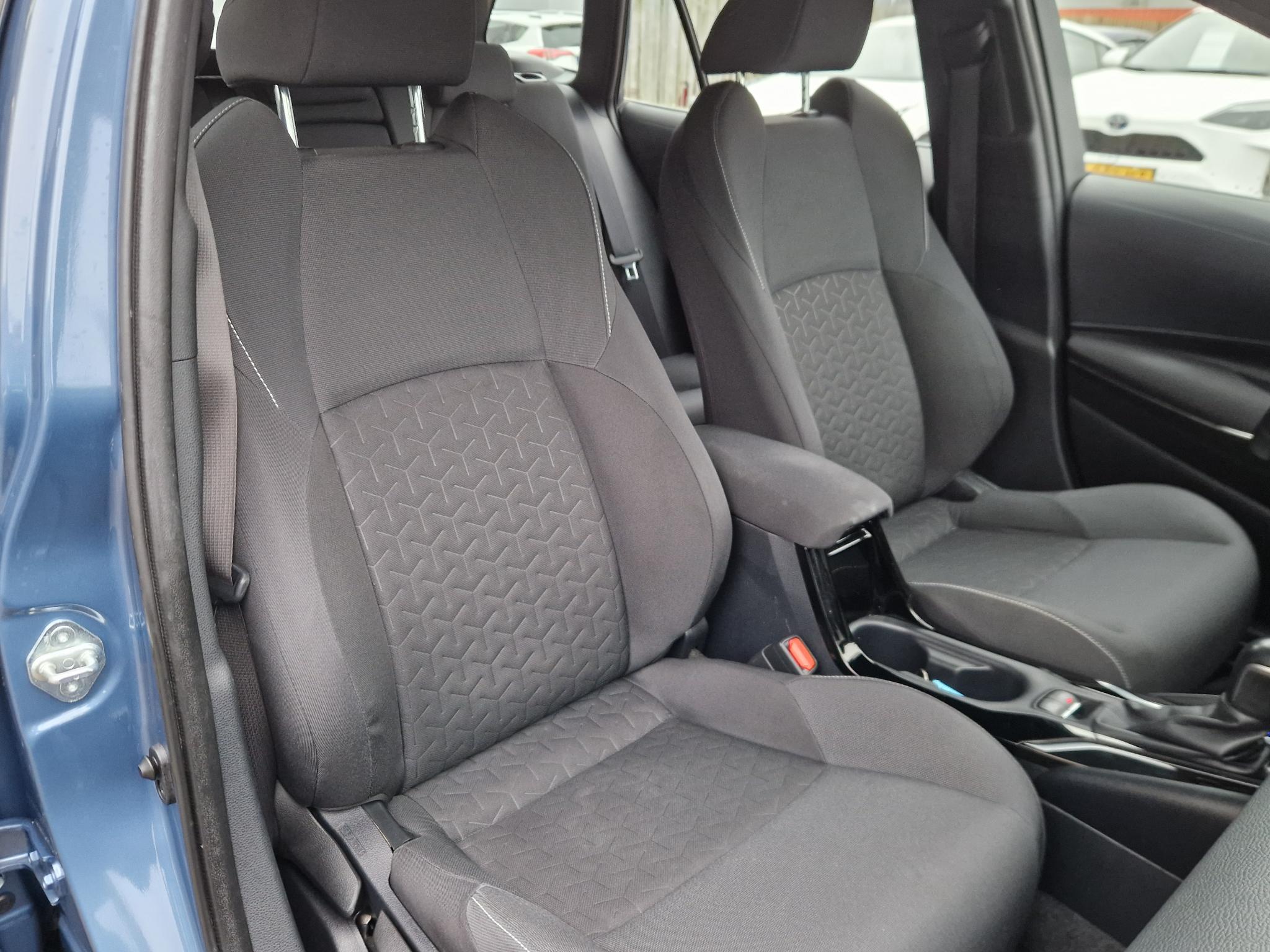 Foto van Toyota Corolla Touring Sports