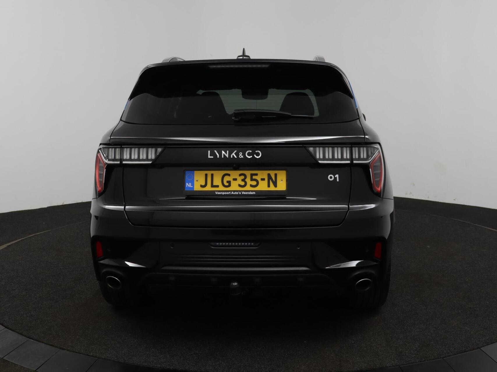 Foto van Lynk&co LYNK & Co 01