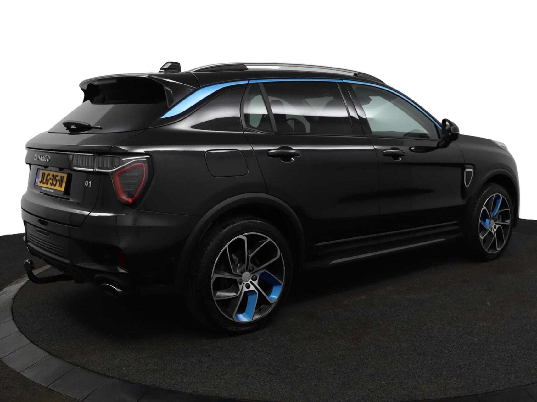 Foto van Lynk&co LYNK & Co 01