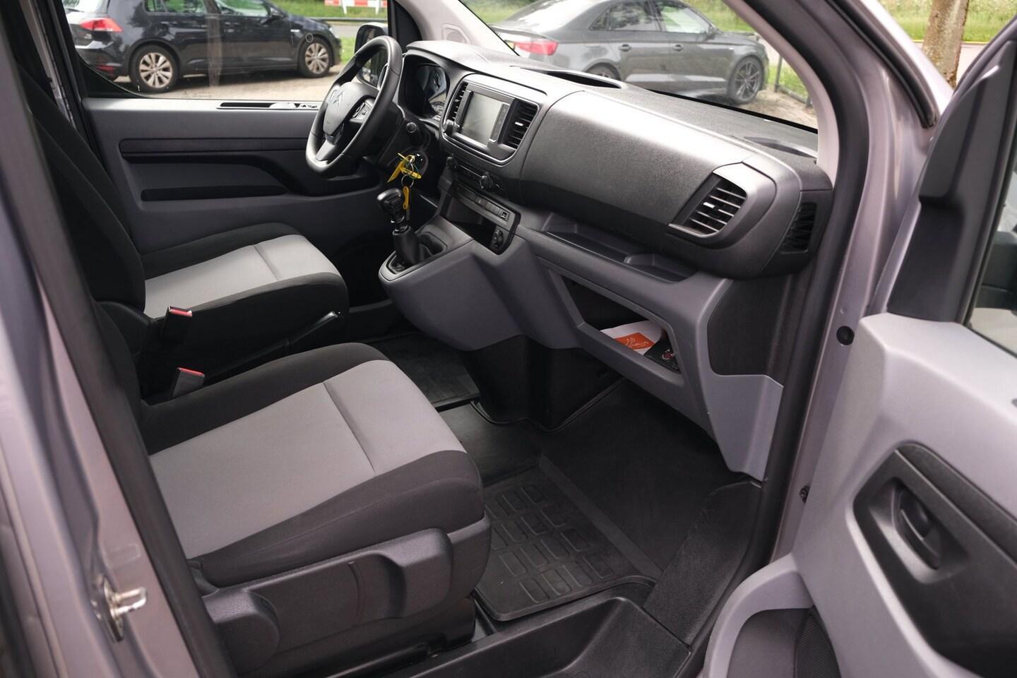 Foto van Citroen Spacetourer
