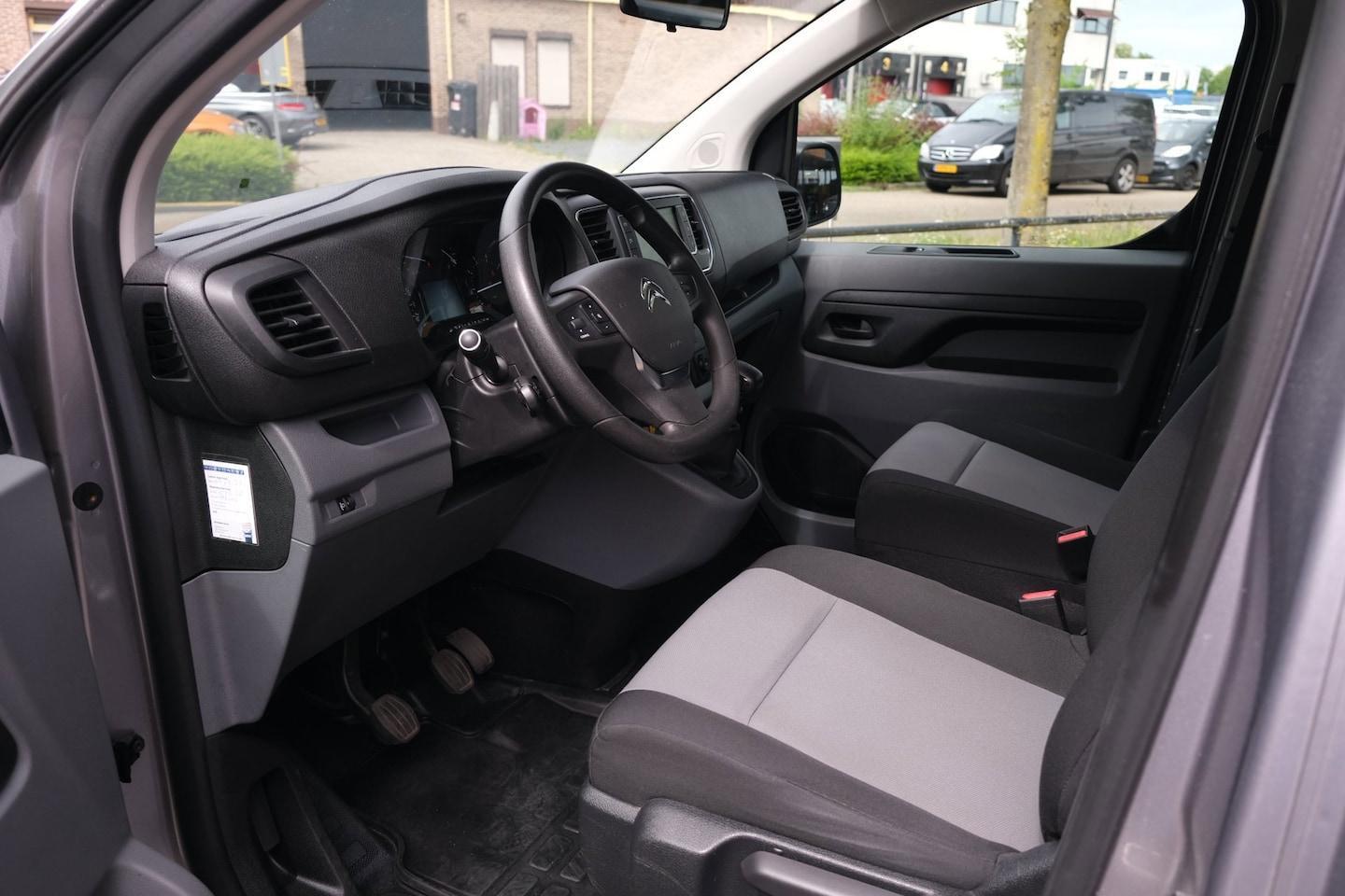 Foto van Citroen Spacetourer