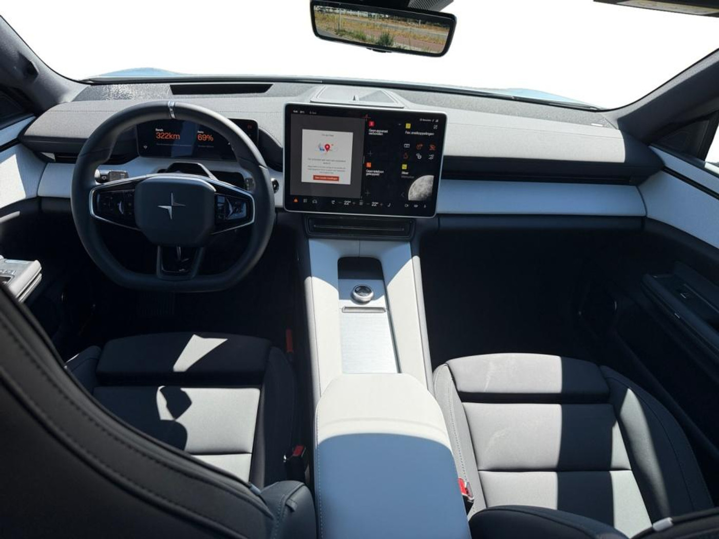 Foto van Polestar Polestar 4