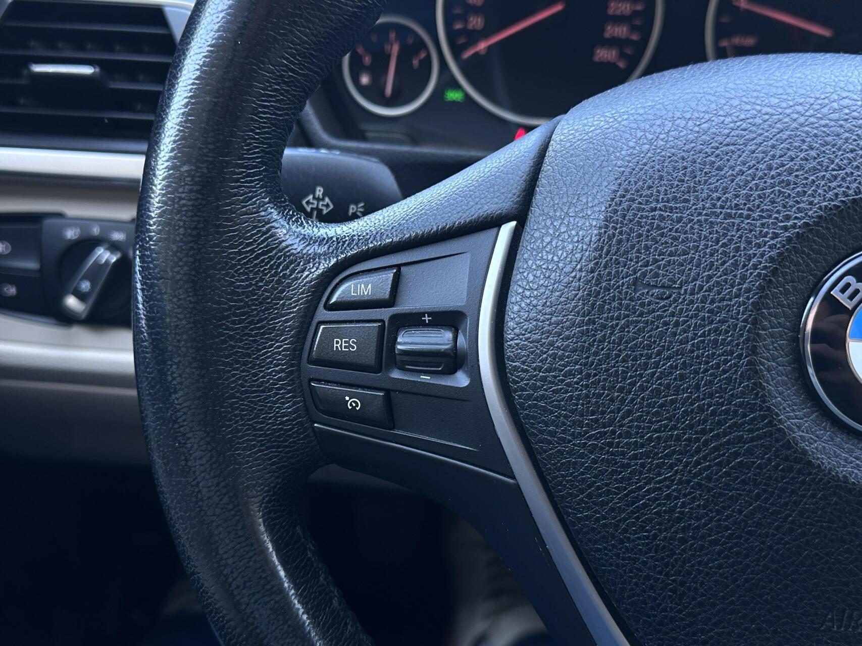 Foto van BMW 318i