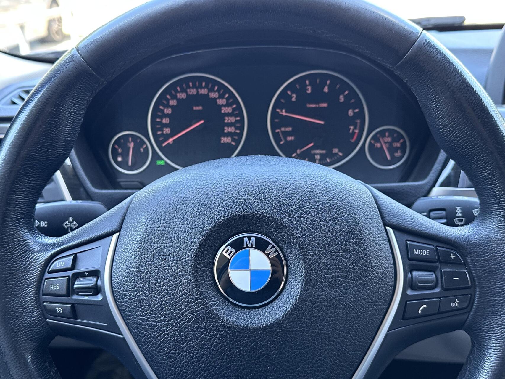 Foto van BMW 318i