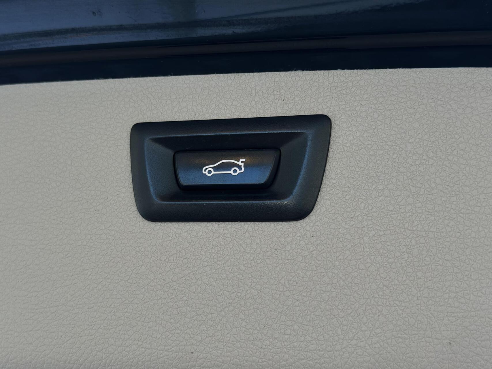 Foto van BMW 318i