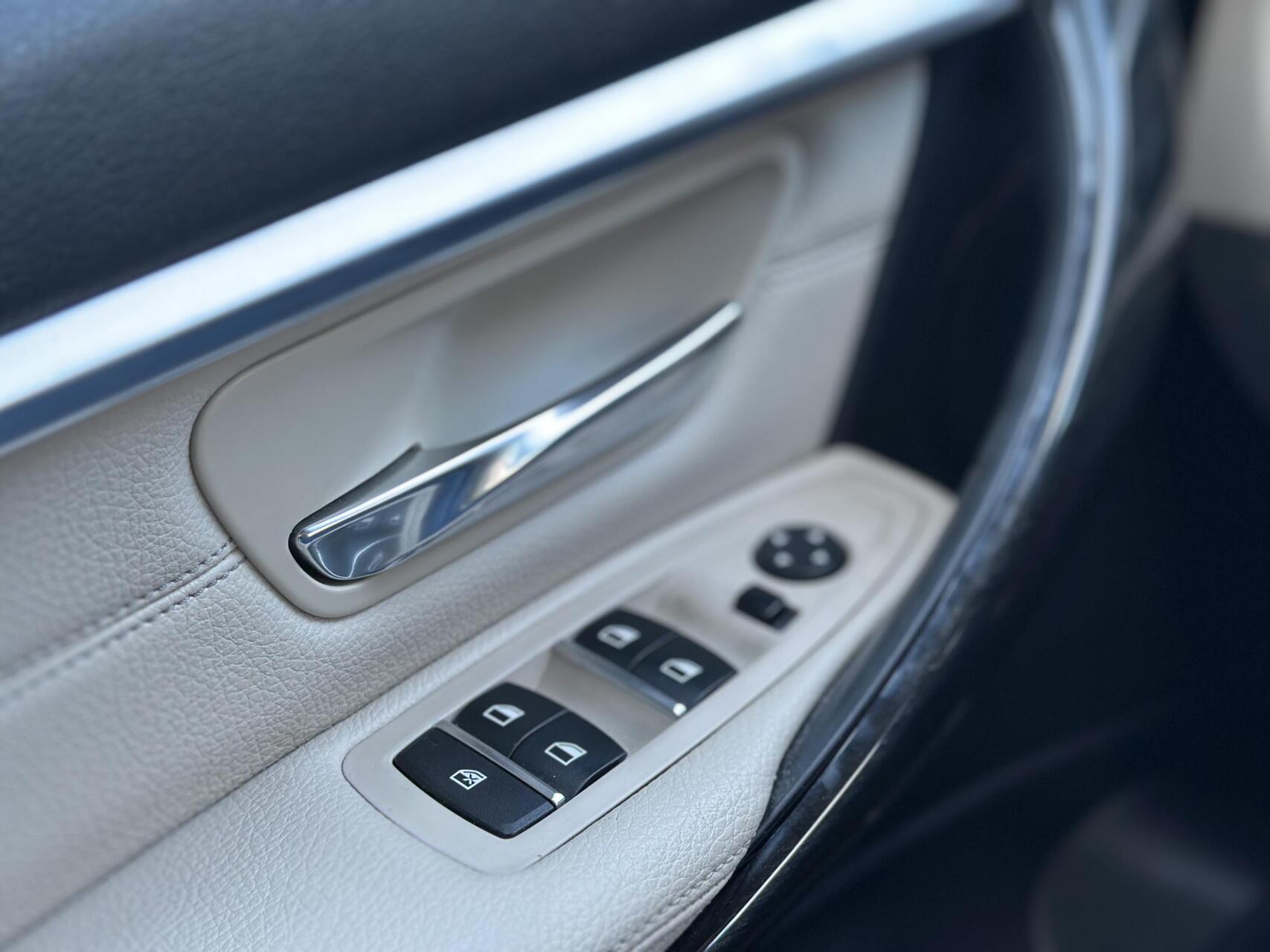 Foto van BMW 318i