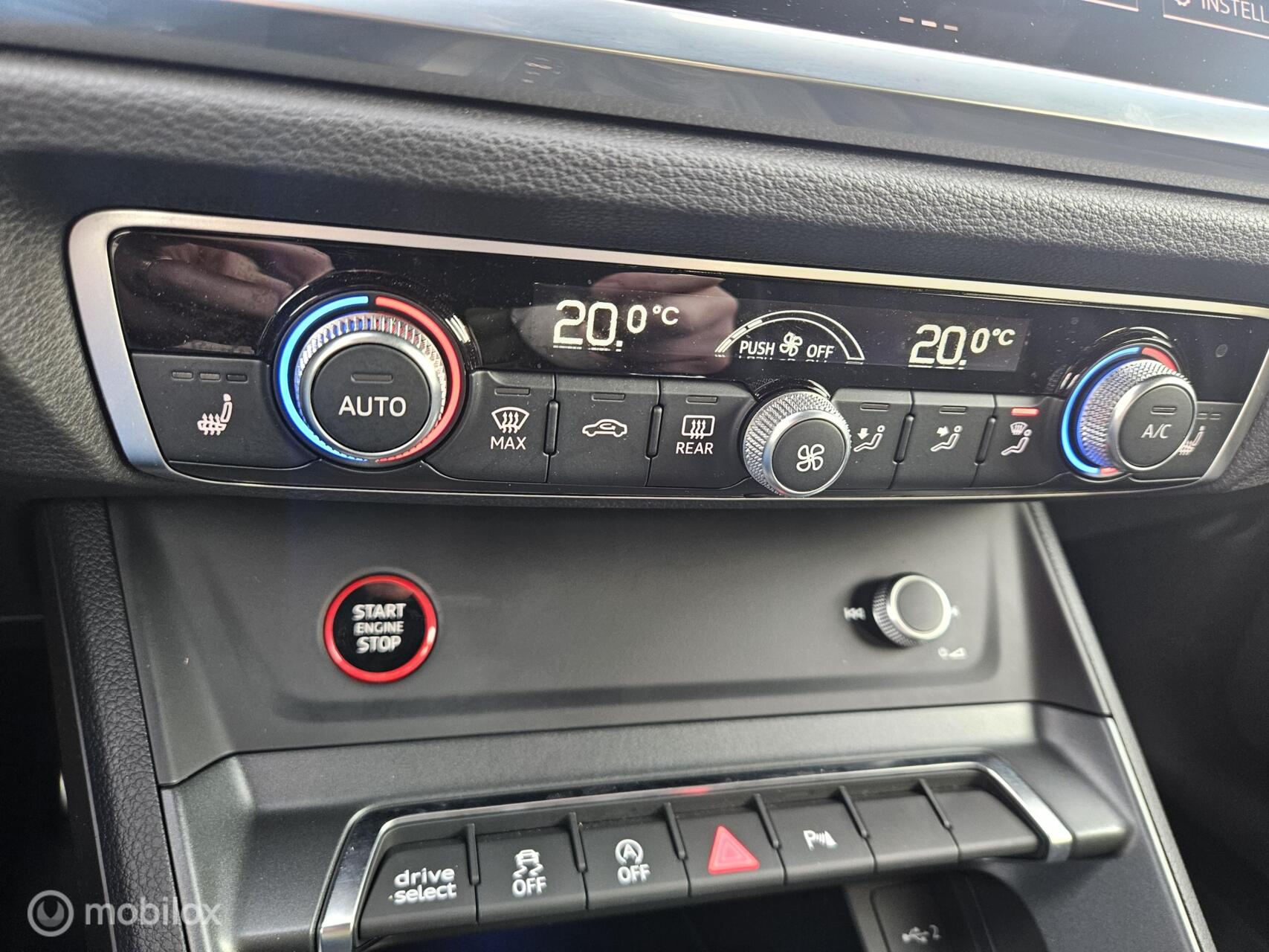 Foto van Audi RS Q3 Sportback