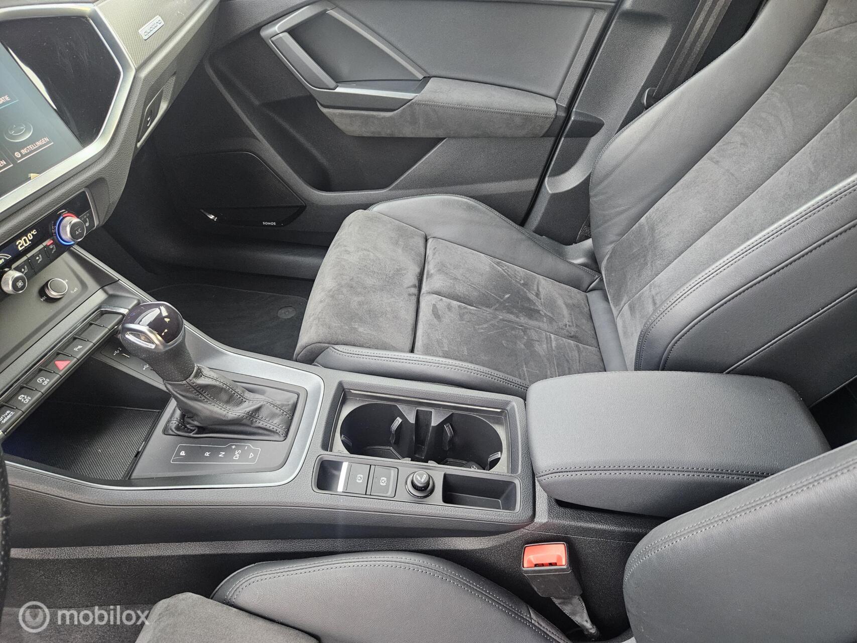 Foto van Audi RS Q3 Sportback