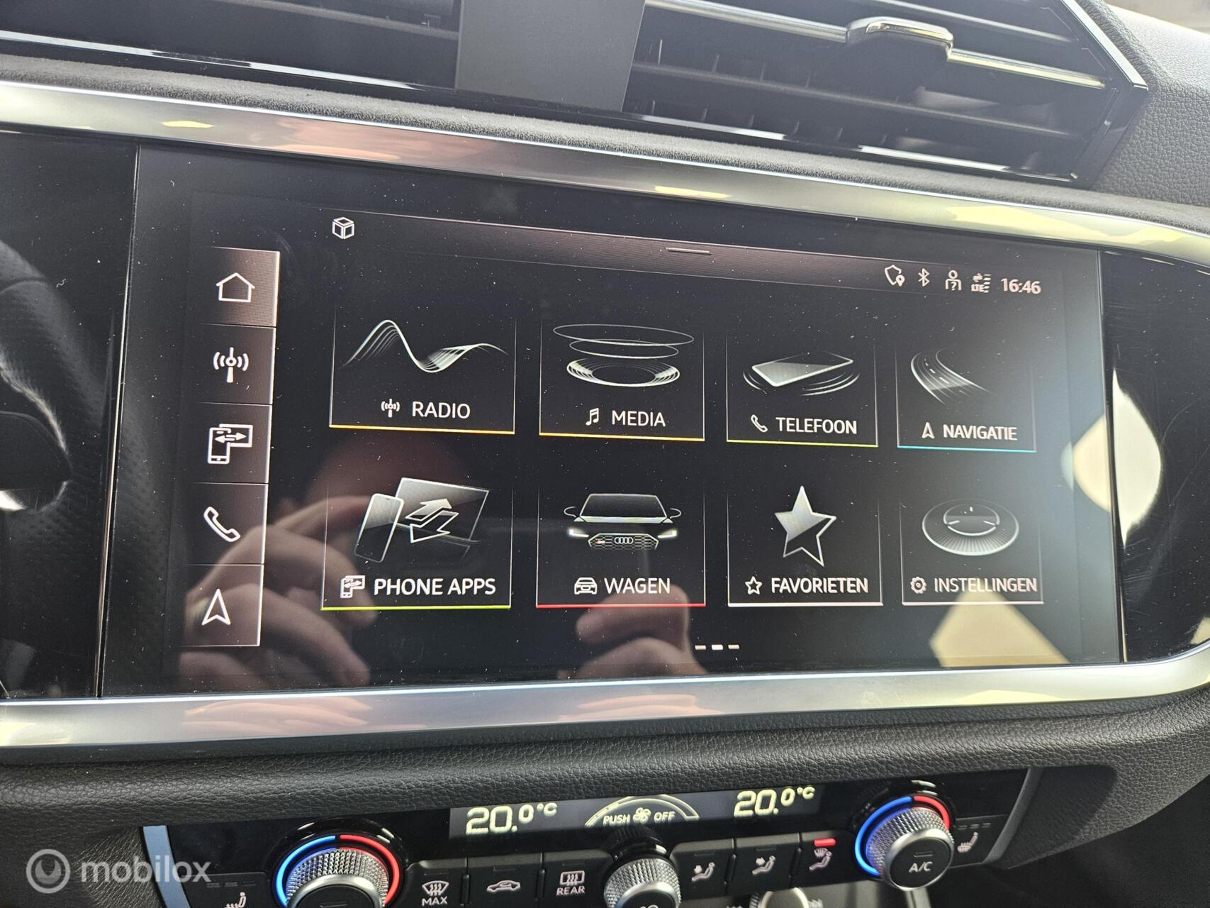 Foto van Audi RS Q3 Sportback