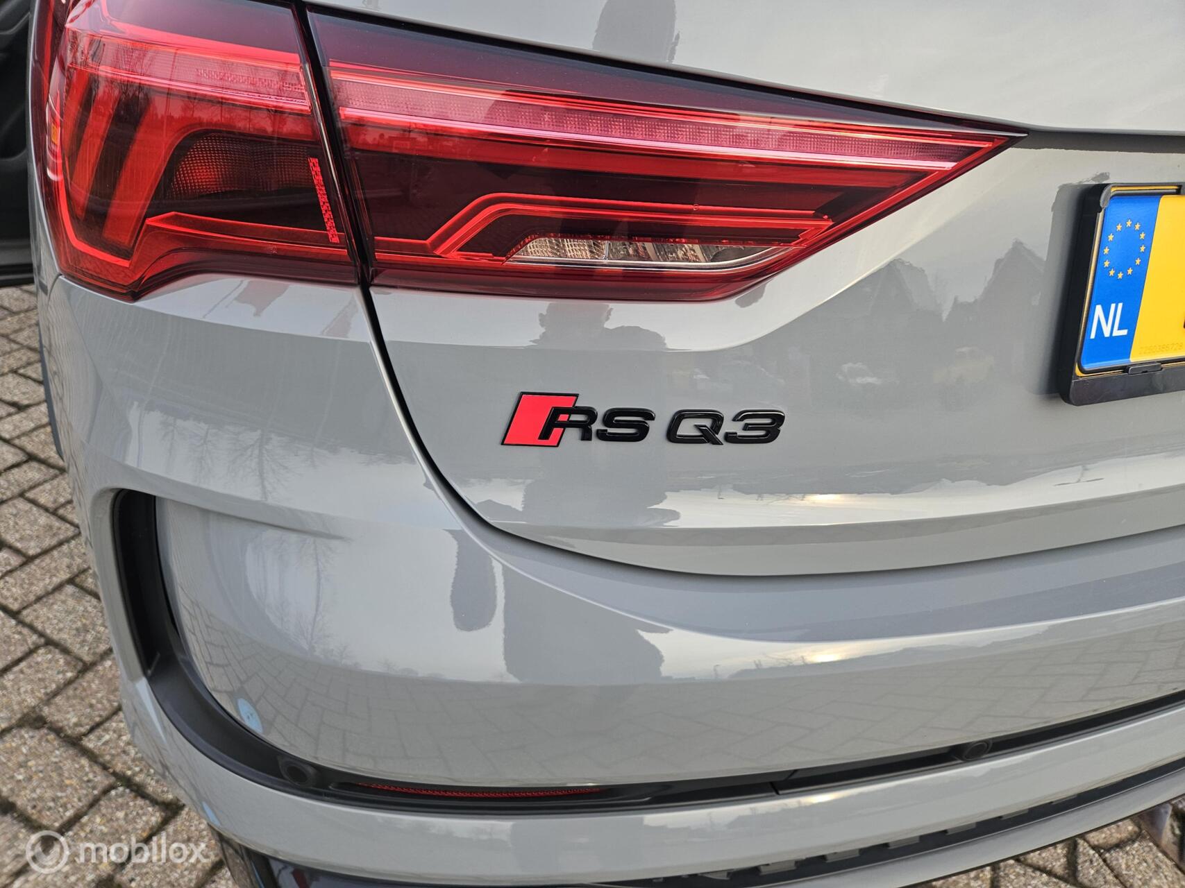 Foto van Audi RS Q3 Sportback