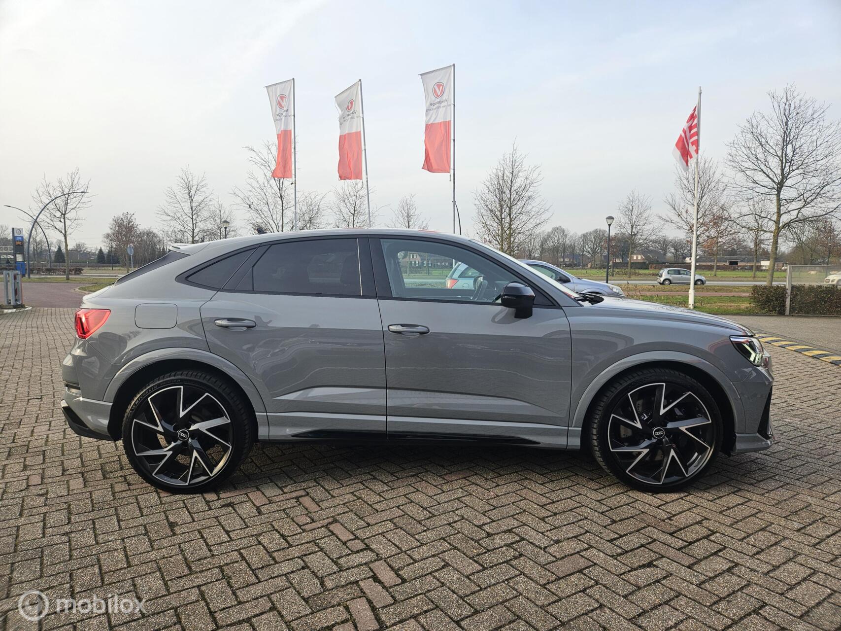 Foto van Audi RS Q3 Sportback