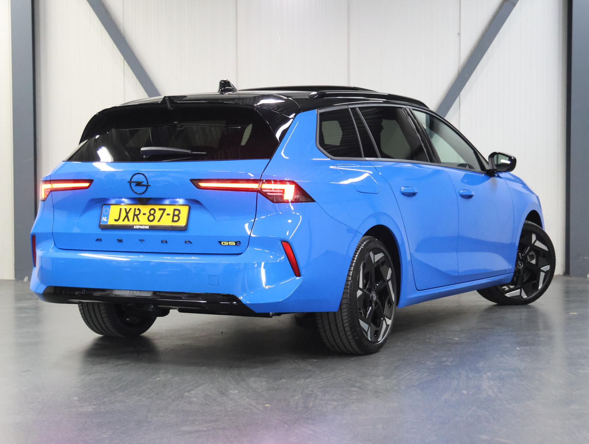 Foto van Opel Astra Sports Tourer