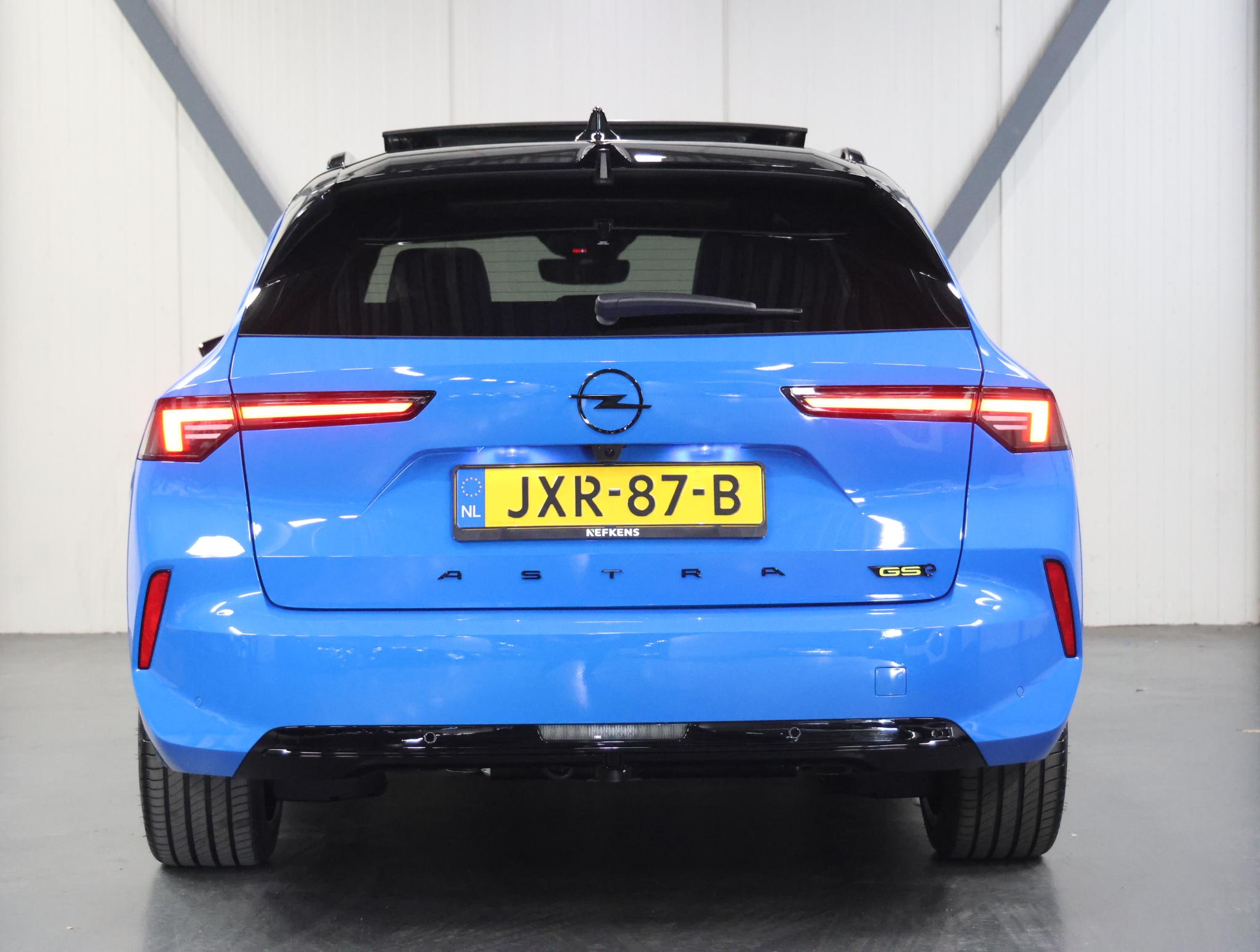 Foto van Opel Astra Sports Tourer