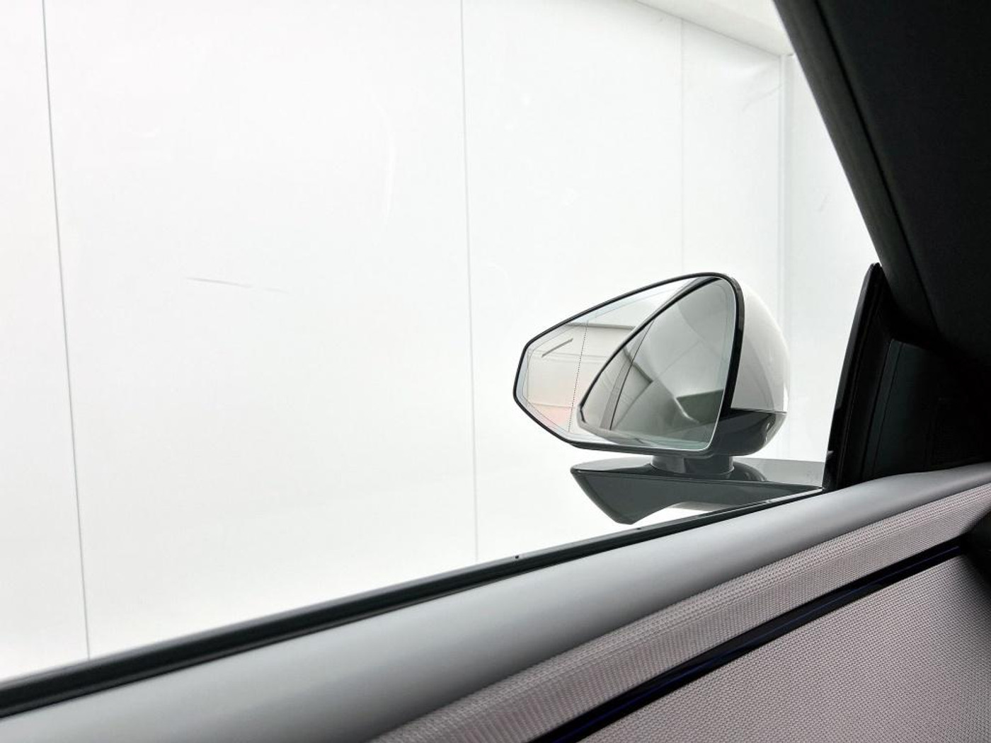 Foto van Polestar Polestar 4
