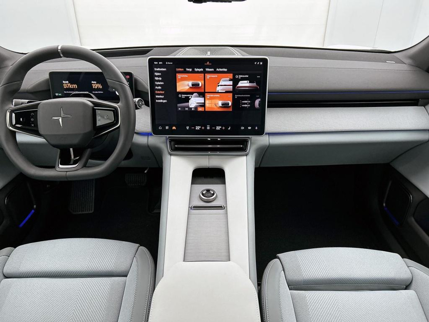 Foto van Polestar Polestar 4