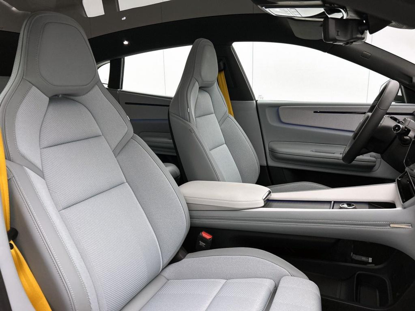 Foto van Polestar Polestar 4