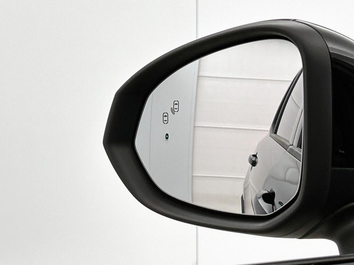 Foto van Lynk&co LYNK & Co 01
