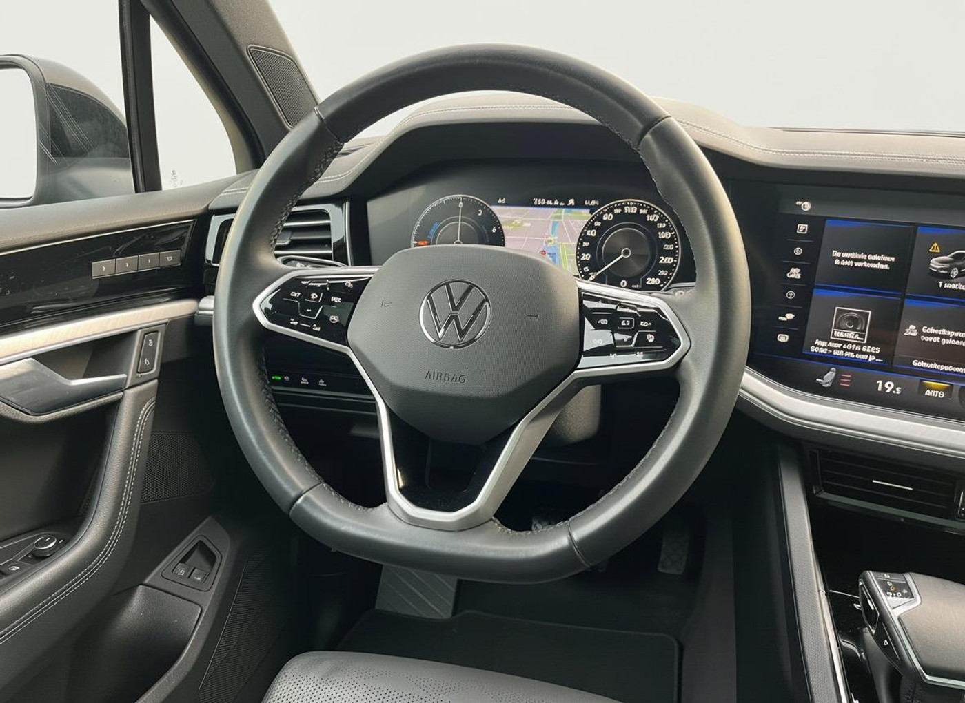 Foto van Volkswagen Touareg Ehybrid