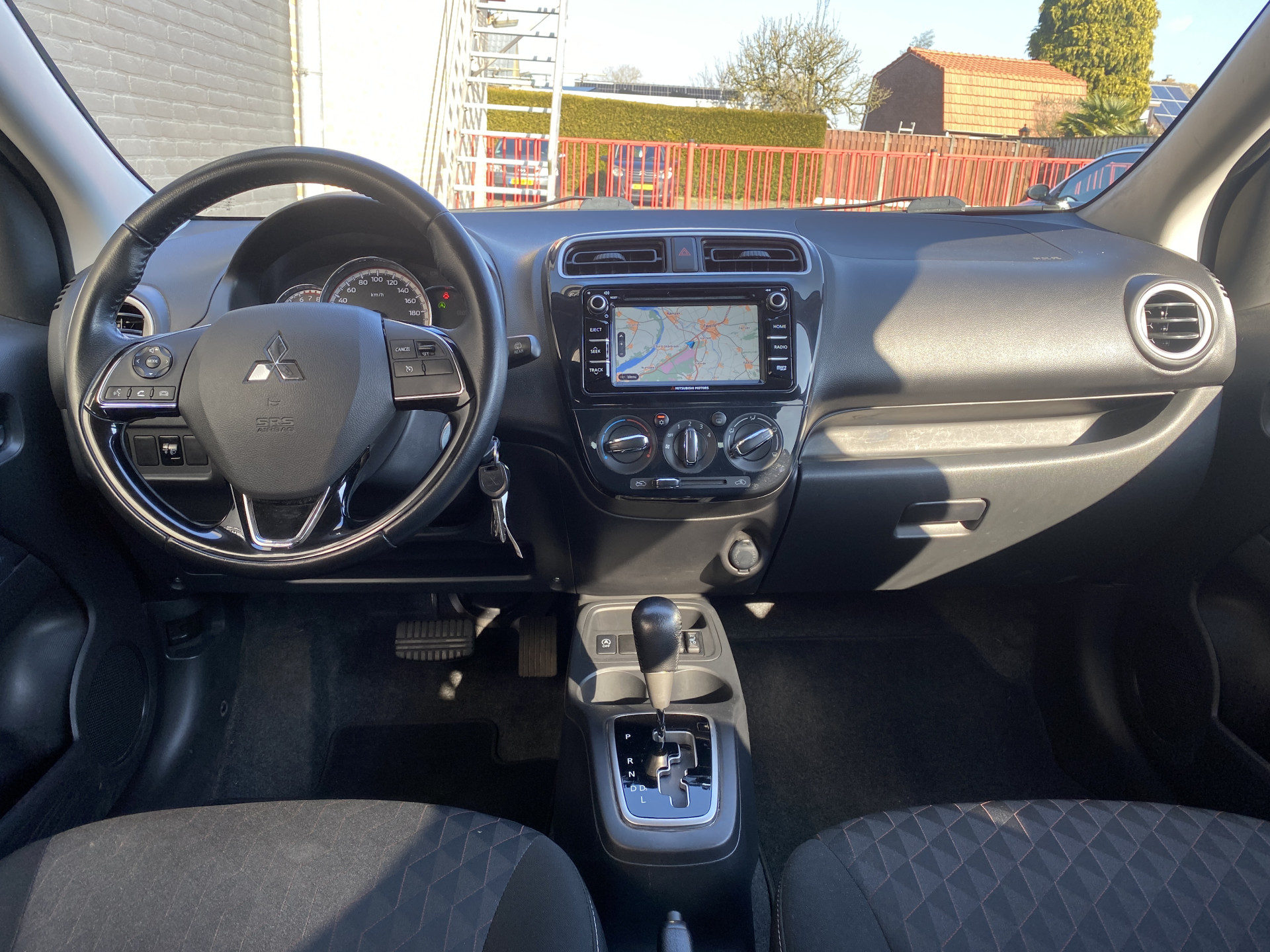 Foto van Mitsubishi Space Star