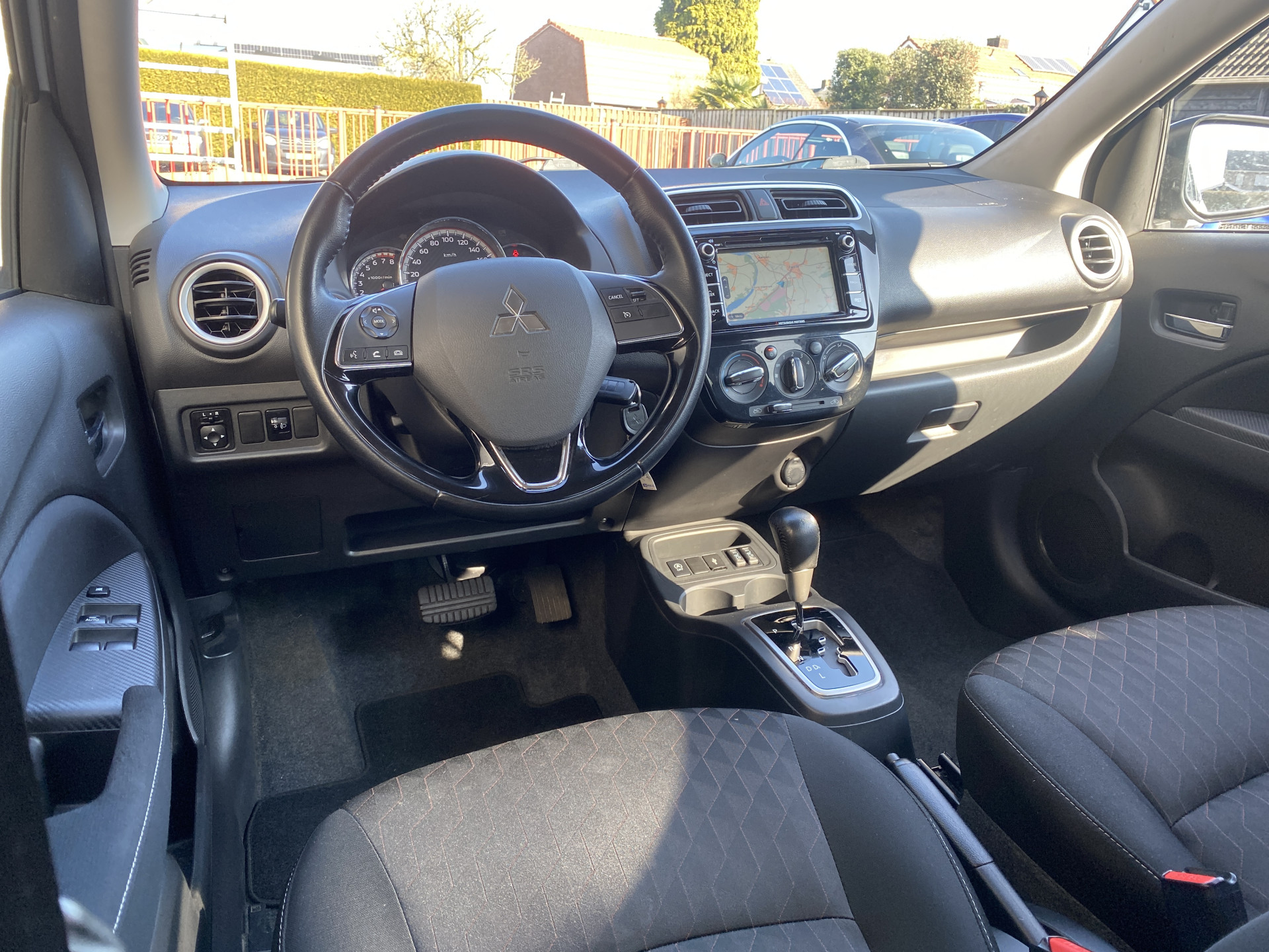 Foto van Mitsubishi Space Star