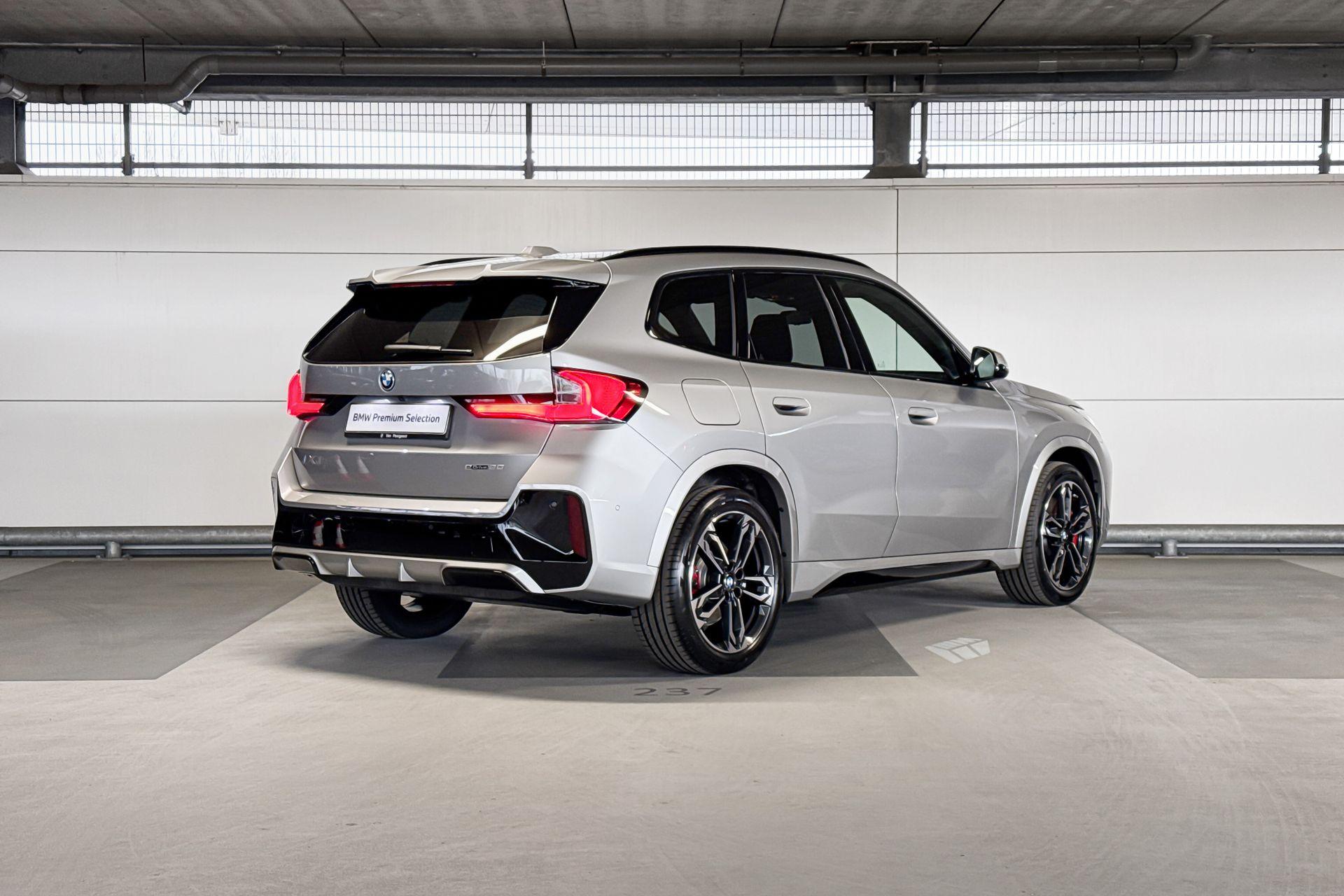 Foto van BMW Ix1 Edrive20