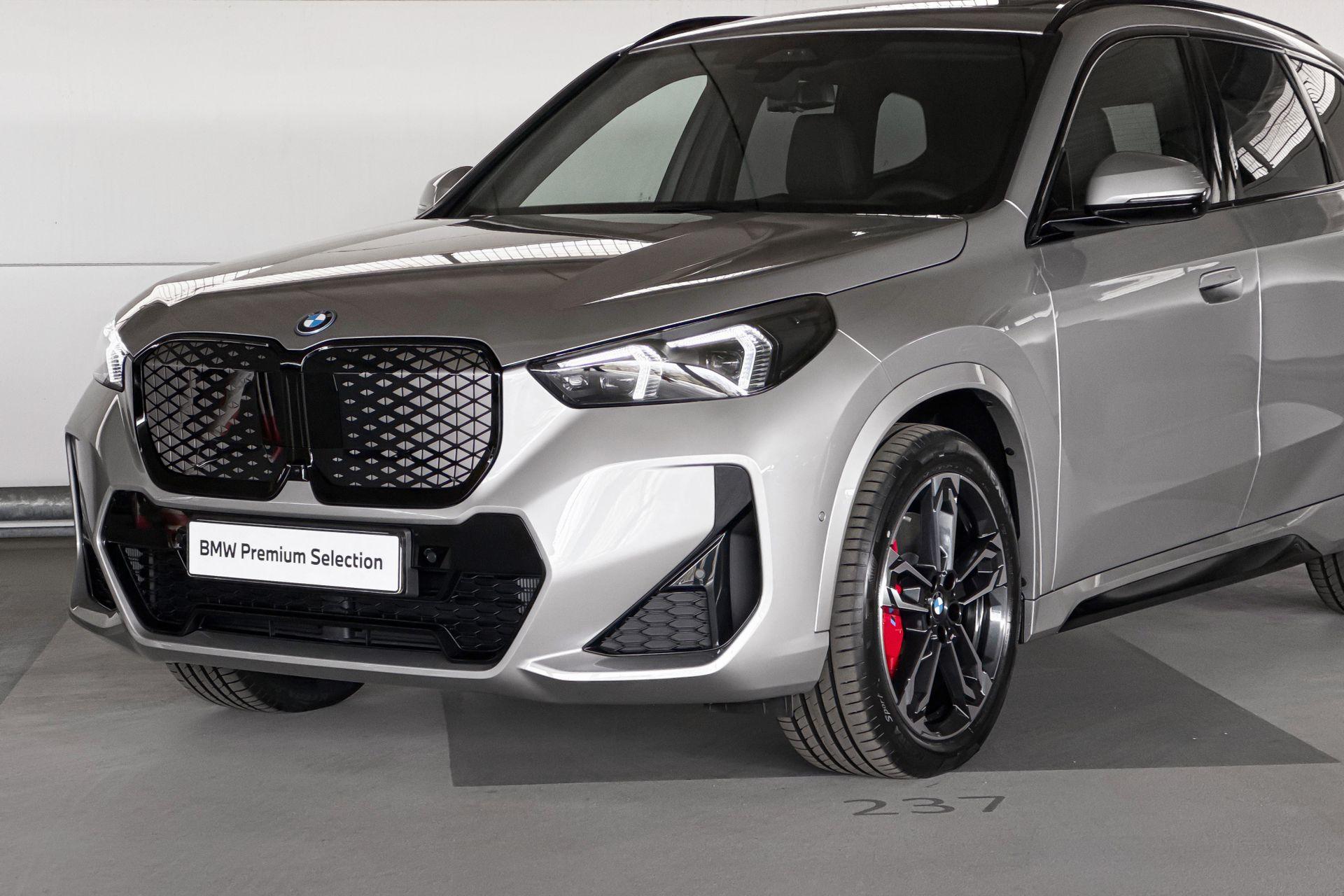 Foto van BMW Ix1 Edrive20