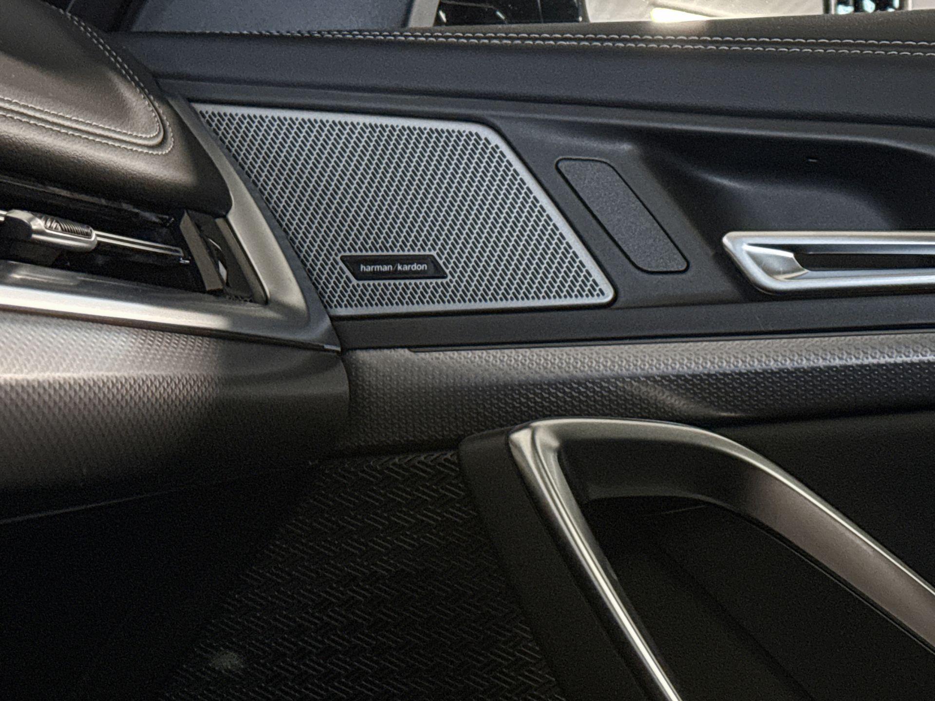 Foto van BMW Ix1 Edrive20