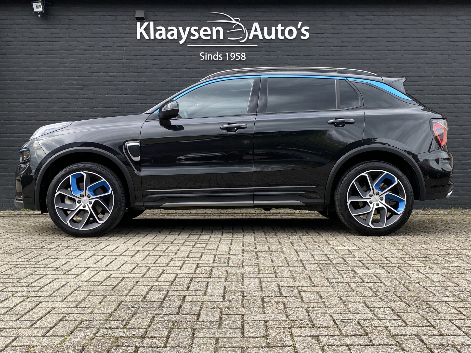 Foto van Lynk&co LYNK & Co 01