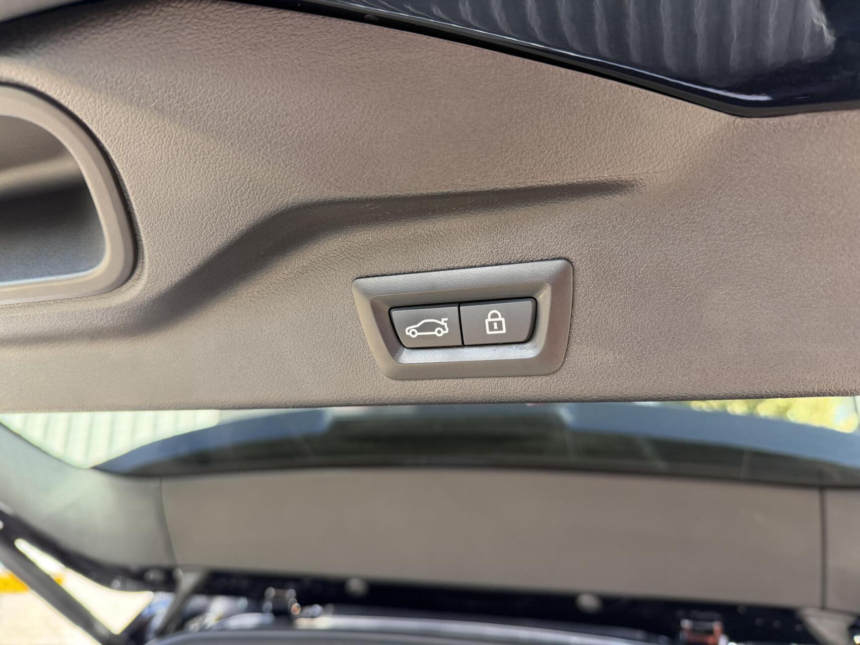 Foto van BMW X5 Xdrive45e