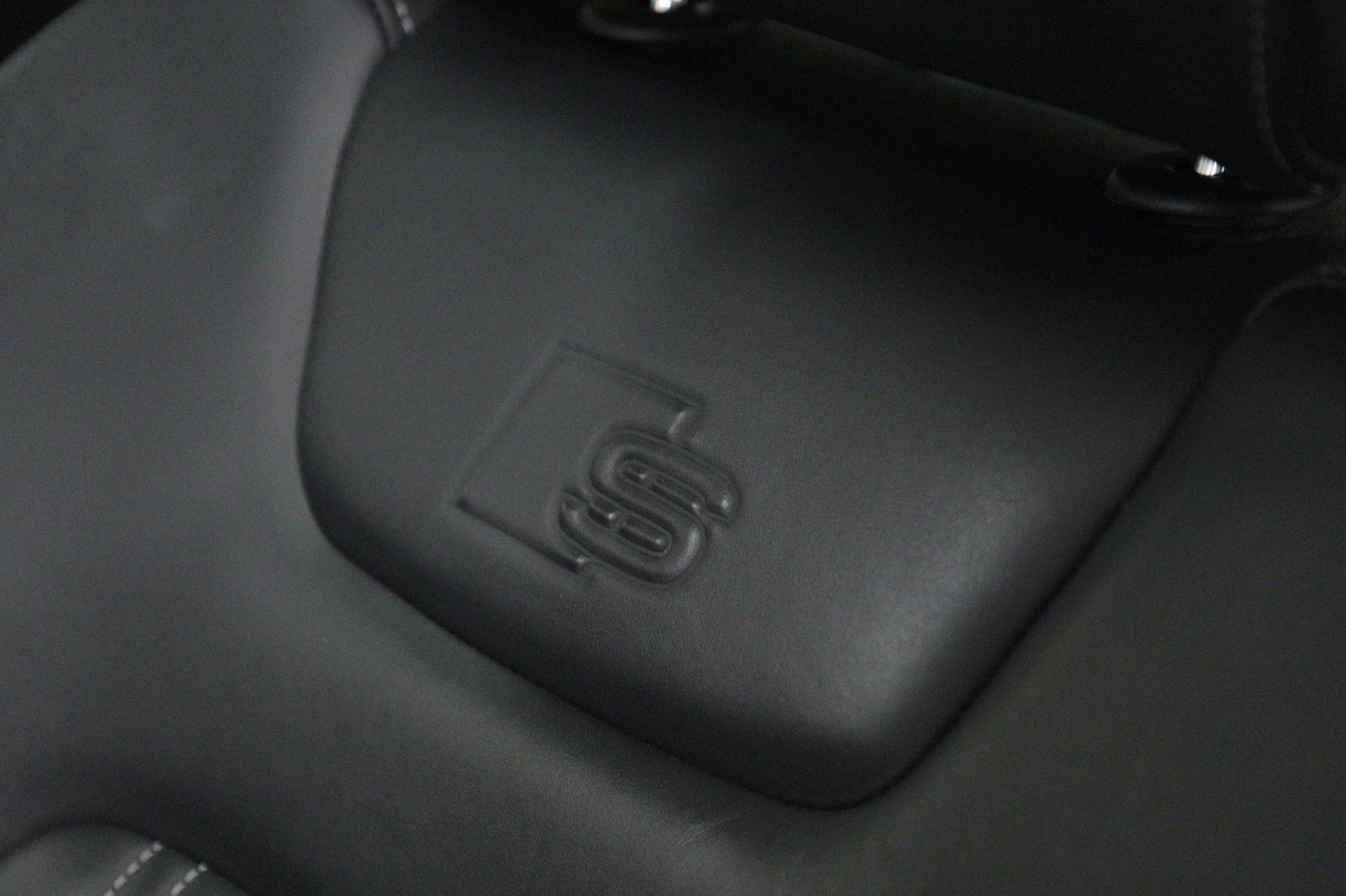 Foto van Audi A6 Avant 55 TFSI E