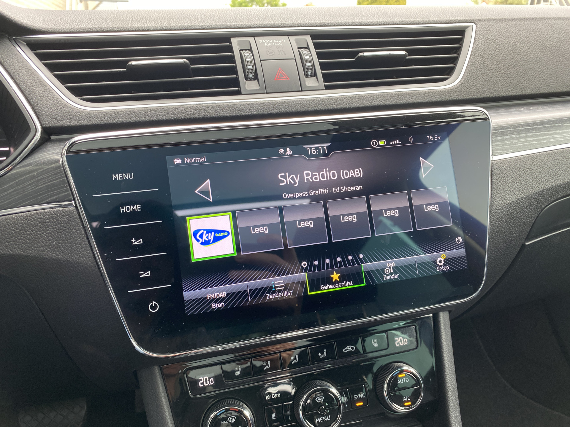 Foto van Škoda Superb Combi
