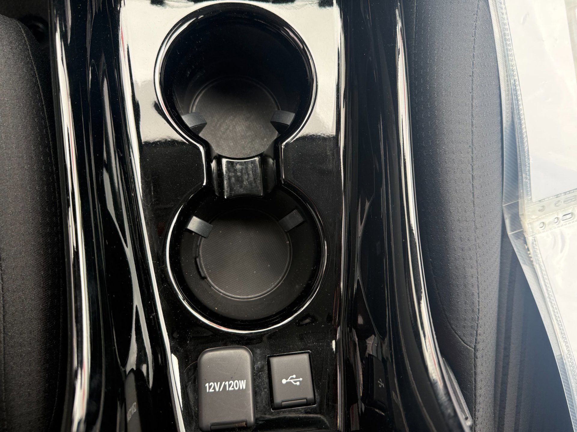 Foto van Toyota Toyota Prius PHV