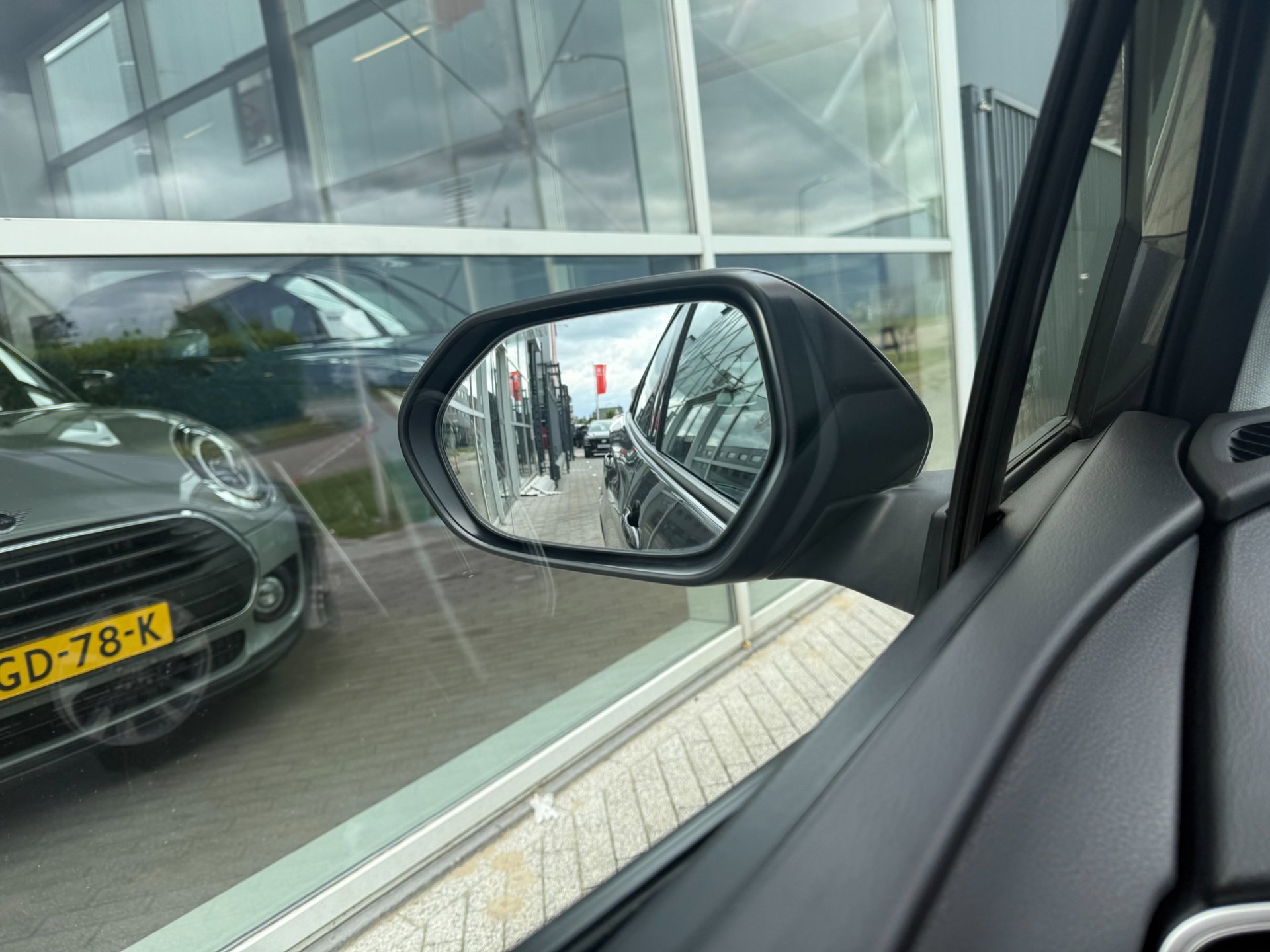 Foto van Toyota Toyota Prius PHV