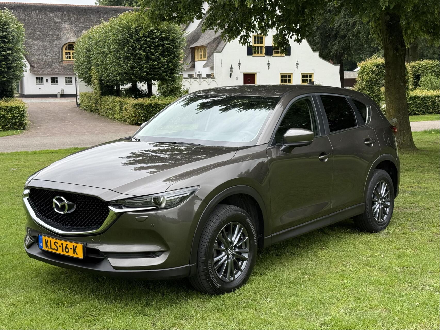 Mazda Cx-5 2.0 SkyActiv-G 165 volledig dealer onderhouden 2020 - voorkant