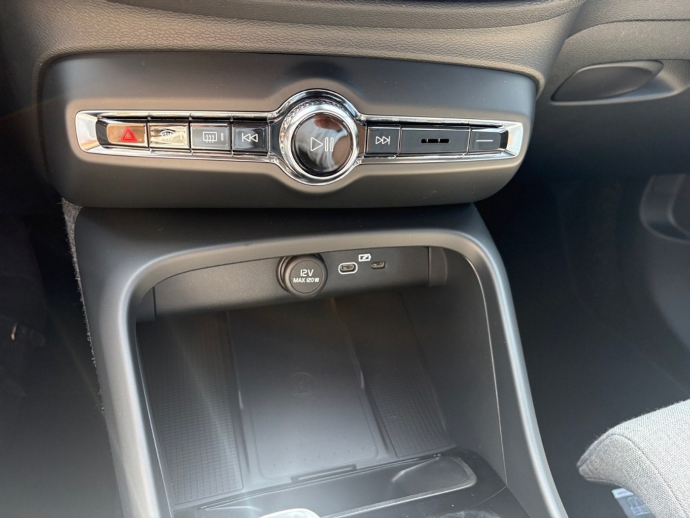 Foto van Volvo Ex40