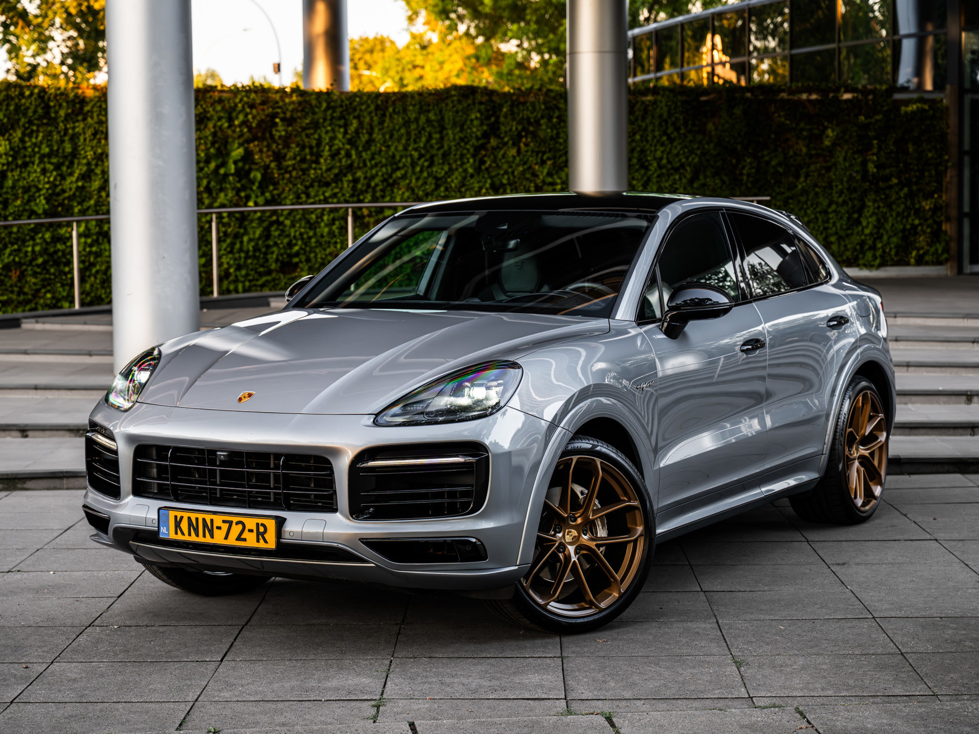 Porsche Cayenne E-hybrid 3.0 E-Hybrid | 1e Eig | 22" TURBO GT | Dealer OH 2020 - voorkant