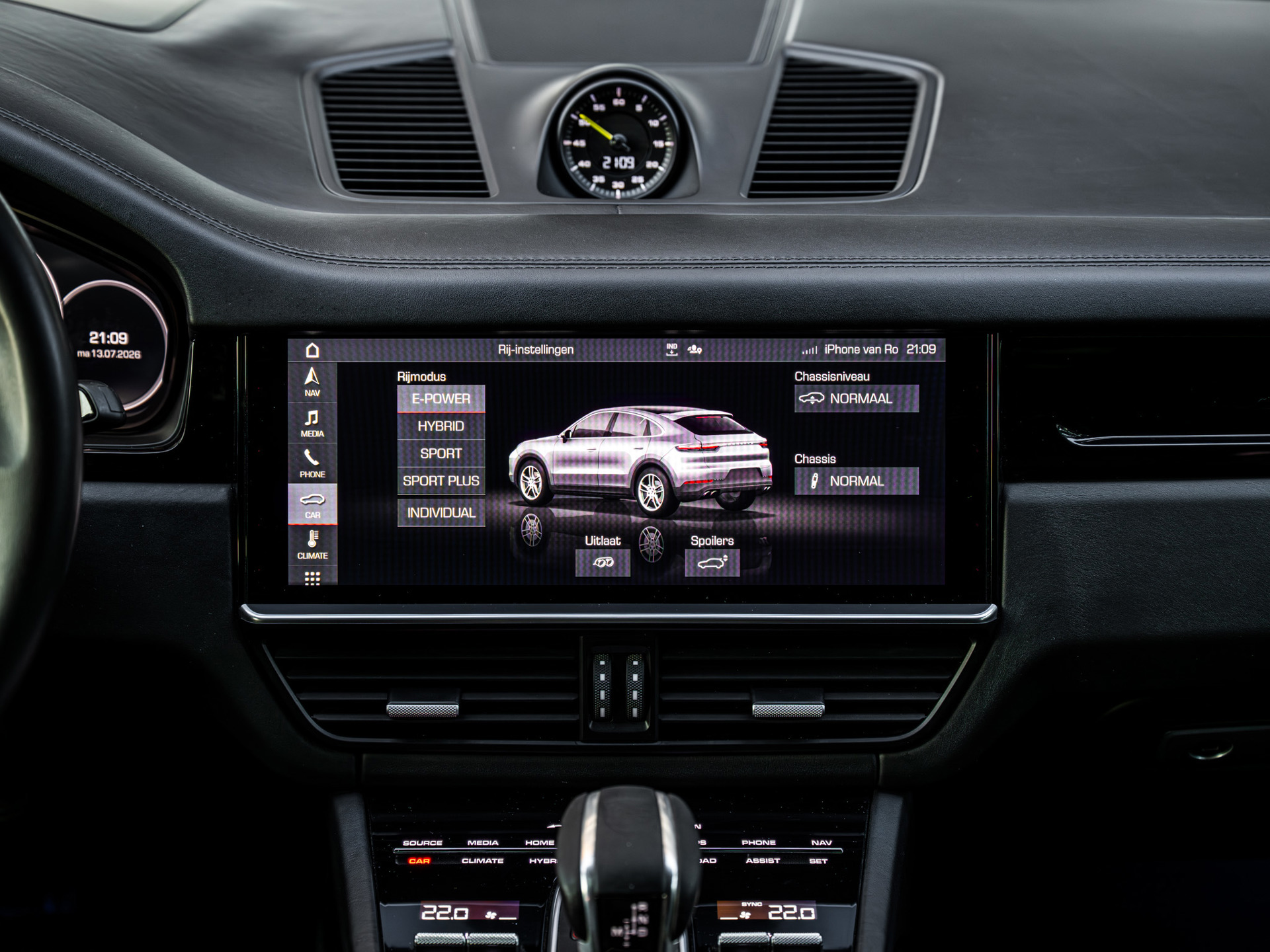 Foto van Porsche Cayenne E-hybrid